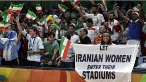160814231728_darya_safaim_iranain_women_624x351_ap_nocredit